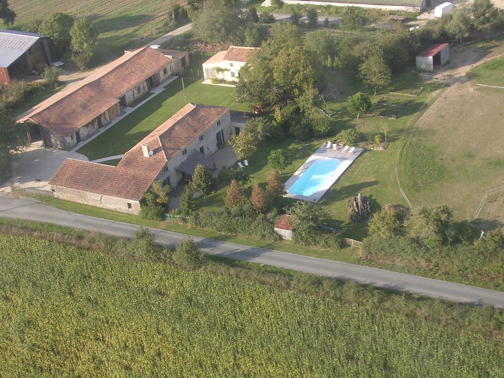 Le Vieux Logis De La Galocherie Sainte-Florence Buitenkant foto